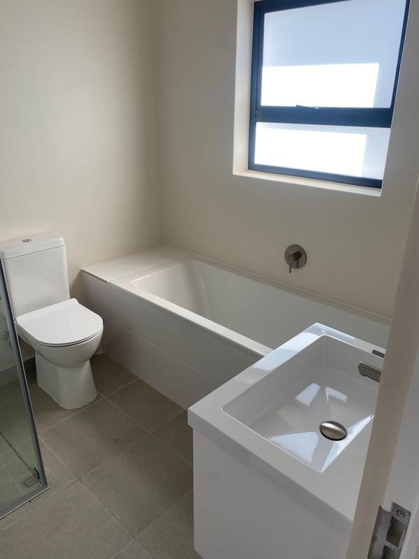 3 Bedroom Property for Sale in Silver Oaks Western Cape